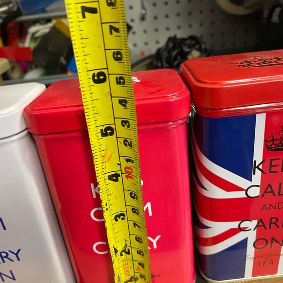 Collectible tea metal box’s - Picture 6 of 8